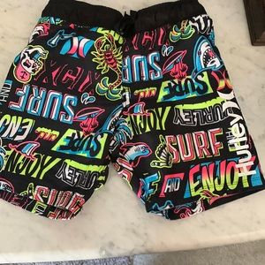 Hurley kid swimming suit great condition like new